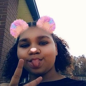 Meet your Posher, Alana